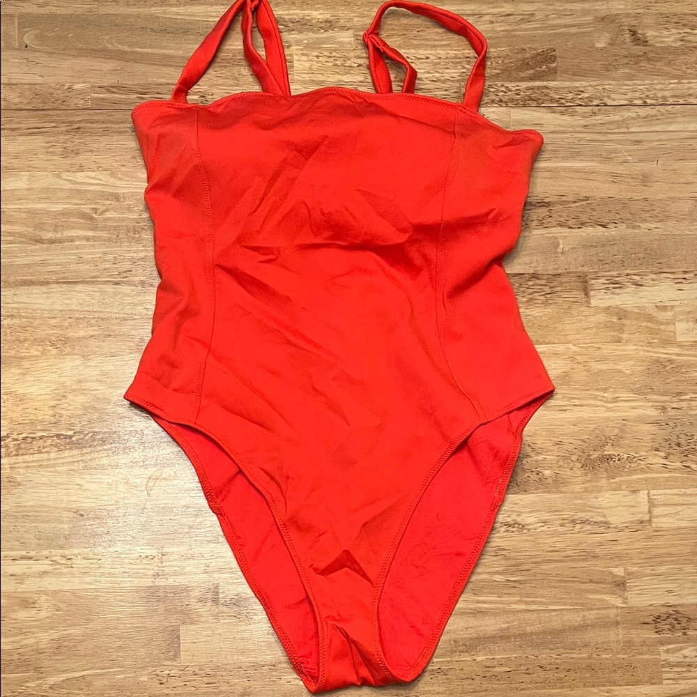 Good American Sculpt Lace Up One Piece